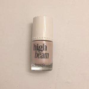 Benefit Cosmetics High Beam liquid highlighter